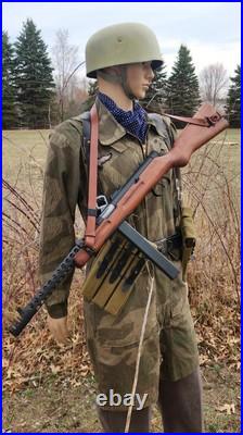 Fallschirmjager Jump suit And Helmet German WW2