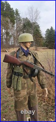 Fallschirmjager Jump suit And Helmet German WW2