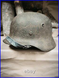 Helmet german original Paint nice helmet M40 original WW2 WWII size 64