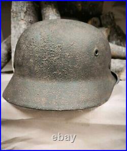 Helmet german original Paint nice helmet M40 original WW2 WWII size 64