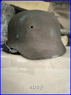 Helmet german original nice helmet M40 original WW2 WWII size 66 Free Shipping Helmet german original nice helmet M40 original WW2 WWII size 66 Free Shipping