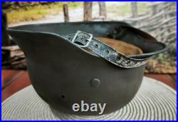 Helmet german original nice helmet M40 size 64 WW2 WWII have a number