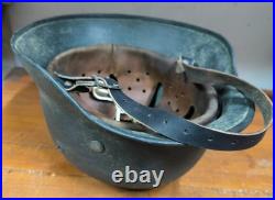 Helmet german original nice helmet M40 size 64 WW2 WWII have a number