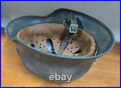 Helmet german original nice helmet M40 size 64 WW2 WWII have a number