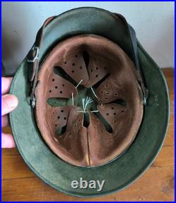 Helmet german original nice helmet M40 size 64 WW2 WWII have a number
