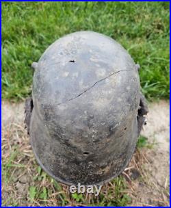 Original German Helmet M18 Wehrmacht Uniform Relic of Battlefield WW2 WW1 Original German Helmet M18 Wehrmacht Uniform Relic of Battlefield WW2 WW1
