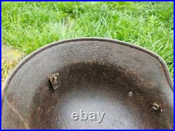 Original German Helmet M40 / 62 Relic of Battlefield WW2 Number ET62 Decal Original German Helmet M40 / 62 Relic of Battlefield WW2 Number ET62 Decal