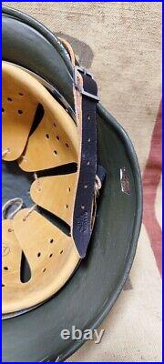 Original German WW2 Helmet 1939-1945 18 Original German WW2 Helmet 1939-1945 18