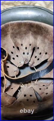 Original German WW2 Helmet 1939-1945? 40, ET 64 collectible condition Original German WW2 Helmet 1939-1945? 40, ET 64 collectible condition