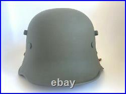 Original German helmet / stahlhelm transitional Austrian M17 size 66