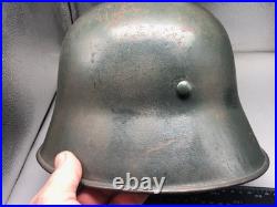 Original WW1 / WW2 German Transitional M16 Helmet Rare Variation KM helmet