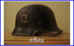 Original WW2 German Helmet With Liner & chinstrap WWII