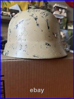 Original restored German M40 helmet Stahlhelm DAK tan camo
