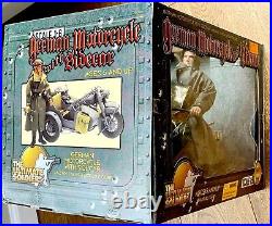 Ultimate Soldier WWII German Motorcycle with Sidecar & Driver 16 scale 2000 NEW