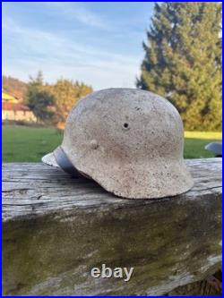 VERY RARE WHITE CAMO Original WW2 German M40 Stahlhelm Helmet