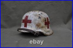 WW II WW2 German Helmet M 40 Medic