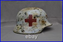 WW II WW2 German Helmet M 40 Medic
