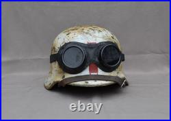 WW II WW2 German Helmet M 40 Medic