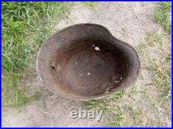 WW II WW2 Original German M40 helmet from the Kurland Pocket battlefield