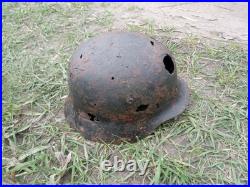 WW II WW2 Original German M40 helmet from the battlefield of Kurland pocket