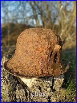 WW1 WW2 German M-16 helmet. Stahlhelm WWll combat helmet. Battlefield helmet