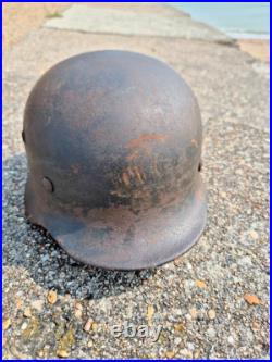 WW2 German M40 Helmet with liner, a lot of paint, Normandy trip WW2 German M40 Helmet with liner, a lot of paint, Normandy trip