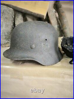 WW2 German Original M40 helmet size 64 original paint Free Shipping