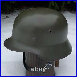 WW2 German original M35 steel helmet. EF64