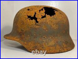 WW2 German original helmet M40. Q66 s. S