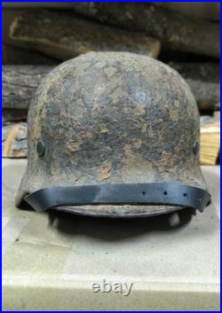 WW2 M40 German Helmet WWII M 40. Combat helmet. Size 62