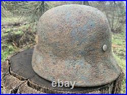 WW2 Original German helmet M35 64
