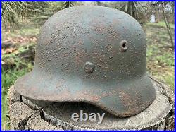 WW2 Original German helmet M40 64