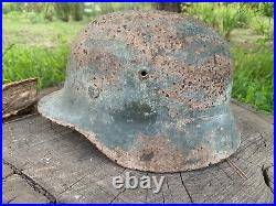 WW2 Original German helmet M40 64, owner's signature