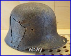 WW2 WW1 original German Helmet M17 M16 damaged battlefield from Kurland #157