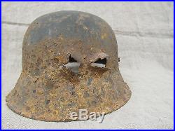 WWII German Battlefield Relic Helmet. M40 Battle damaged