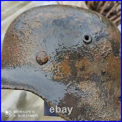 WWII German Helmet M40/ET66/407