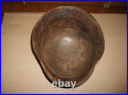 WWII WW2 German helmet M-35/66