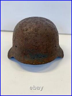 Ww2 German Wehrmacht Original Steel Helmet Stahlhelm War Battlefield Relic M1935