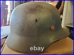 Ww2 M35 German helmet with original liner stamped SE62