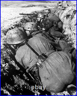 Wwii German Single Decal Camouflaged Fallschirmjäger M38 Para Helmet Replica