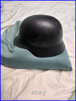 Wwii Ww2 German M-35 Helmet