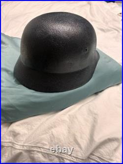 Wwii Ww2 German M-35 Helmet Wwii Ww2 German M-35 Helmet